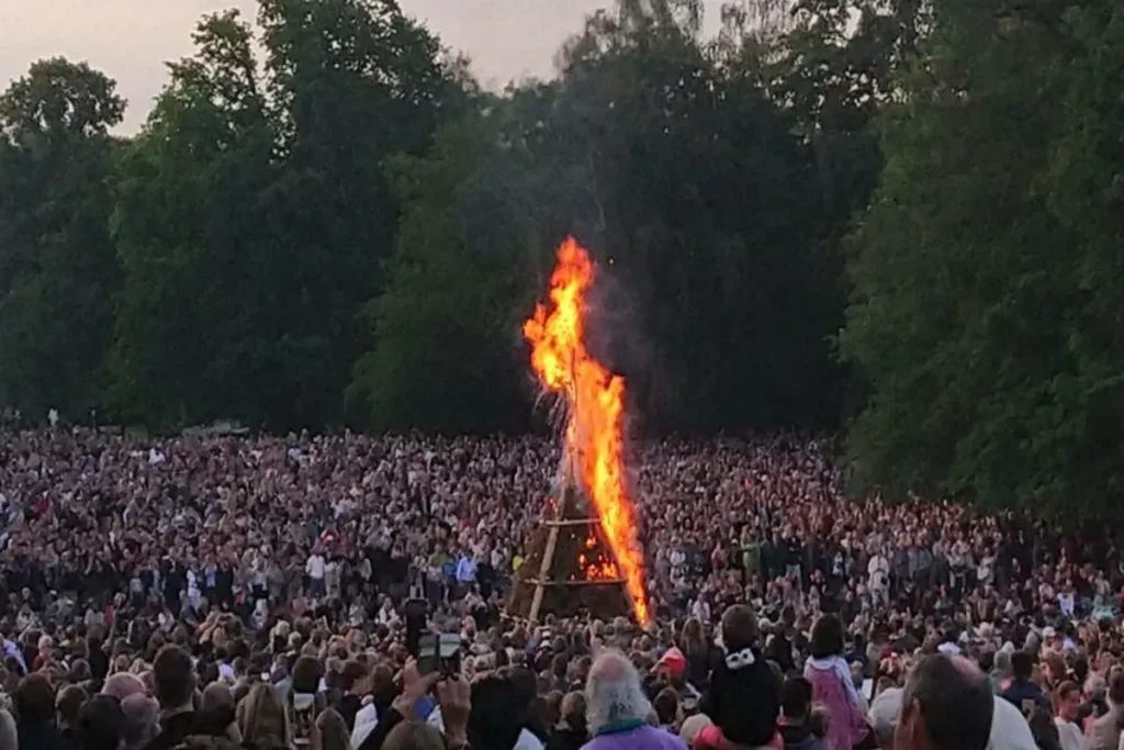 Spurningakeppni > Venjur, list & siðir Evrópu